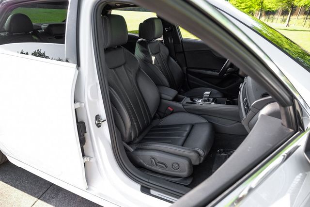 2022 Audi A4 quattro S line Prem Plus 45 TFSI