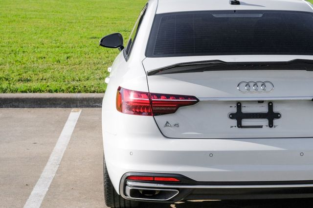 2022 Audi A4 quattro S line Prem Plus 45 TFSI