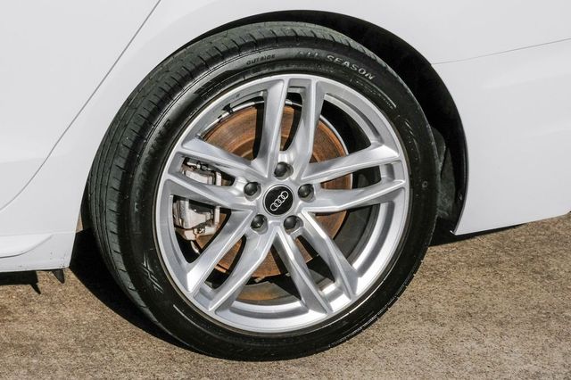 2022 Audi A4 quattro S line Prem Plus 45 TFSI
