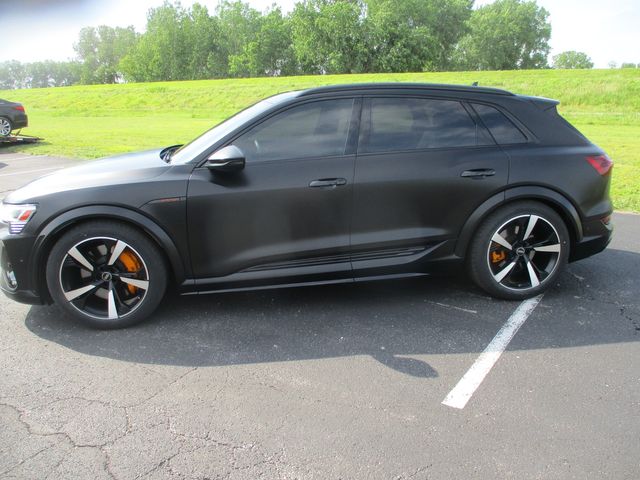 2022 Audi e-tron S quattro Premium Plus