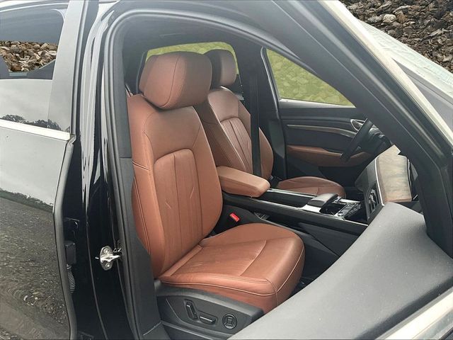 2022 Audi e-tron Sportback quattro Premium Plus S line