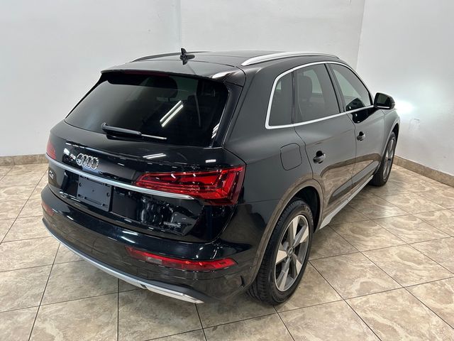 2022 Audi Q5 quattro Premium Plus 40 TFSI