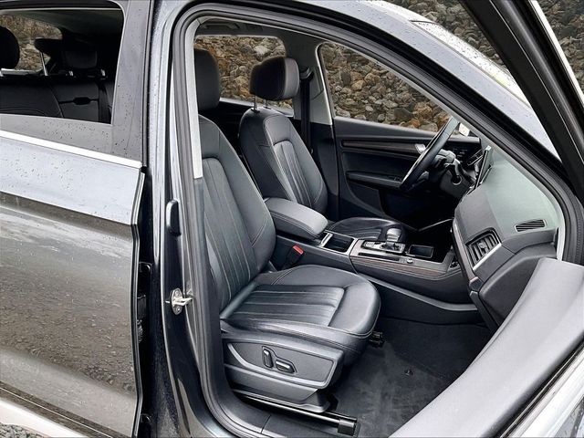 2022 Audi Q5 quattro S line Prem Plus 45 TFSI