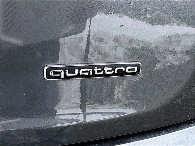 2022 Audi Q5 quattro S line Prem Plus 45 TFSI