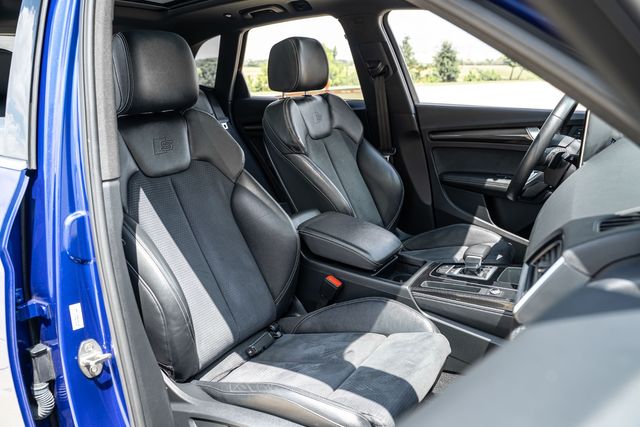 2022 Audi SQ5 3.0T quattro Premium Plus in Rare Ultra Blue Color | Dallas, TX | RPM Garage 2022 Audi SQ5 3.0T quattro Premium Plus in Rare Ultra Blue Color | Dallas, TX | RPM Garage