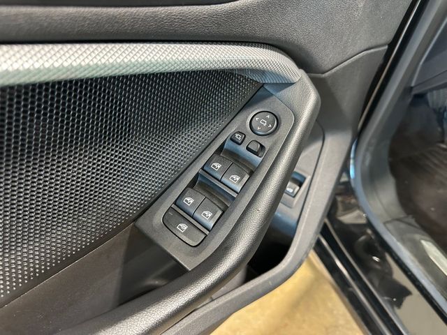 2022 BMW 2 Series 228i xDrive M Sport Package Convenience Package | Irving, Texas | Hopper Motorplex 2022 BMW 2 Series 228i xDrive M Sport Package Convenience Package | Irving, Texas | Hopper Motorplex