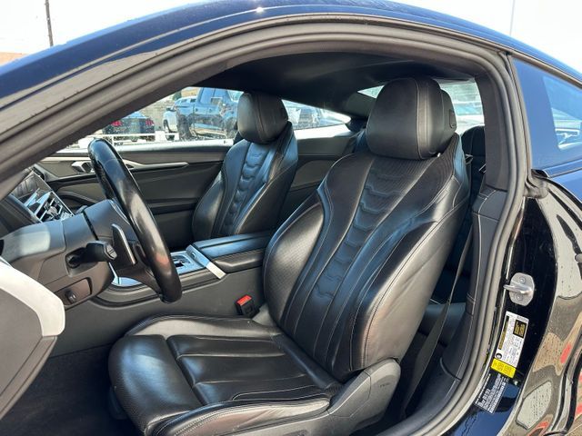 2022 BMW 8 Series 840i
