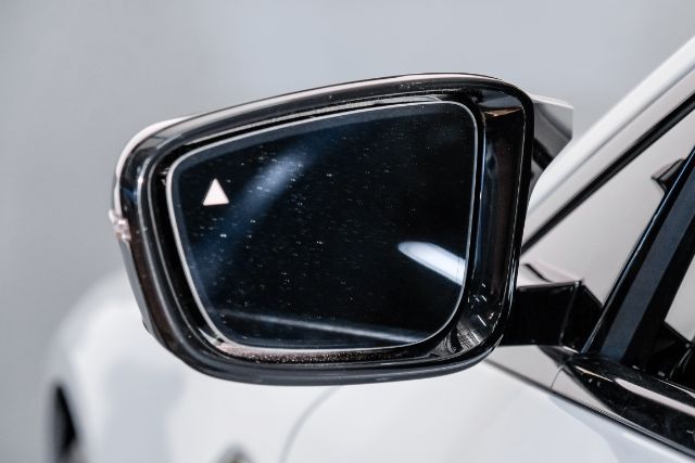 2022 BMW M4 Competition xDrive M CARBON SEATS Executive Pkg TX | Dallas, TX | East Dallas Diesel 2022 BMW M4 Competition xDrive M CARBON SEATS Executive Pkg TX | Dallas, TX | East Dallas Diesel