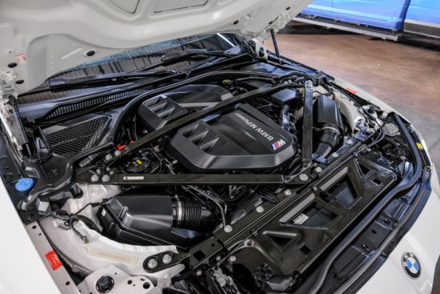 2022 BMW M4 Competition xDrive M CARBON SEATS Executive Pkg TX | Dallas, TX | East Dallas Diesel 2022 BMW M4 Competition xDrive M CARBON SEATS Executive Pkg TX | Dallas, TX | East Dallas Diesel