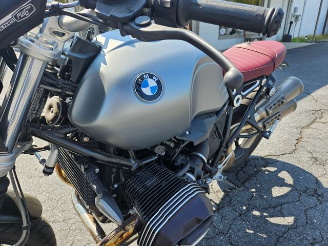 2022 BMW R nineT Scrambler METALLIC OPTION 719