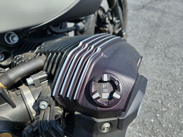 2022 BMW R nineT Scrambler METALLIC OPTION 719