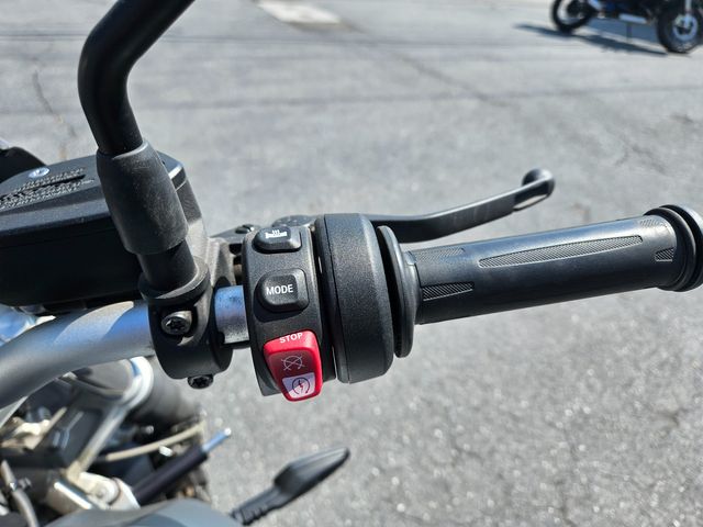 2022 BMW R nineT Scrambler METALLIC OPTION 719