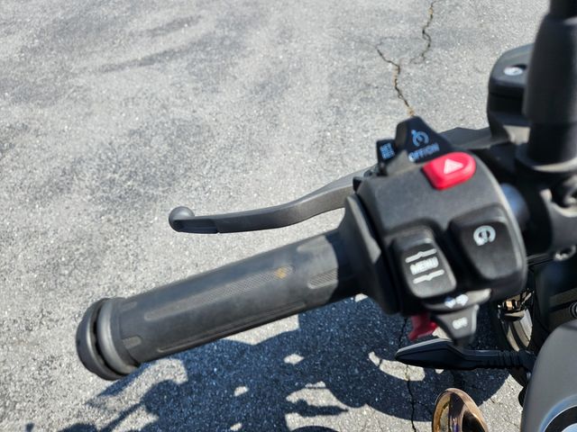 2022 BMW R nineT Scrambler METALLIC OPTION 719