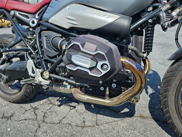 2022 BMW R nineT Scrambler METALLIC OPTION 719