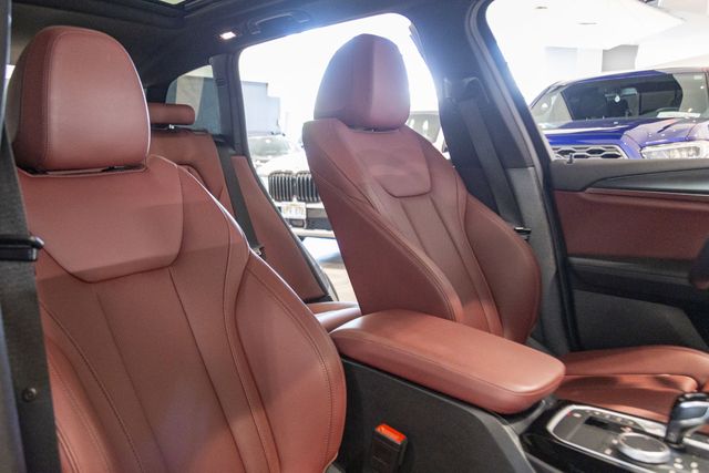 2022 BMW X3 xDrive30i M-Sport/Premium Pkg