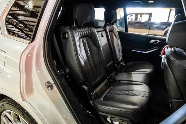 2022 BMW X7 xDrive40i 2022 BMW X7 xDrive40i