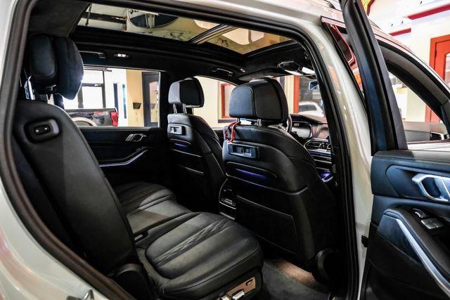 2022 BMW X7 xDrive40i 2022 BMW X7 xDrive40i