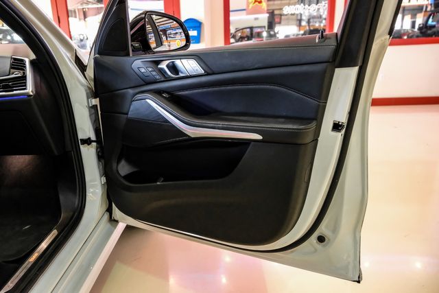 2022 BMW X7 xDrive40i 2022 BMW X7 xDrive40i