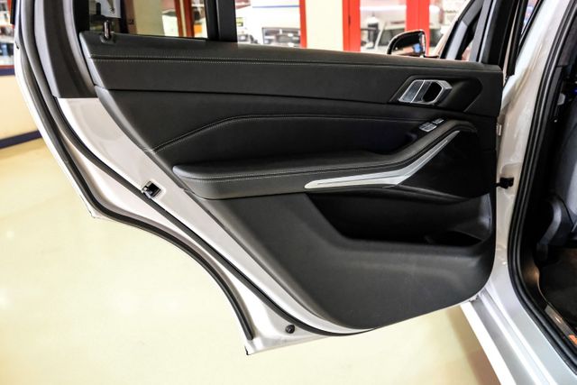 2022 BMW X7 xDrive40i | Addison, TX | Mr Car Guys