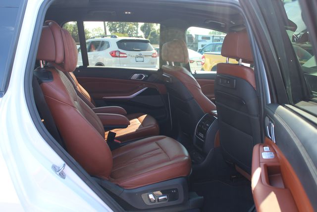 2022 BMW X7 ALPINA XB7 | Granite City, Illinois | MasterCars Company Inc. 2022 BMW X7 ALPINA XB7 | Granite City, Illinois | MasterCars Company Inc.