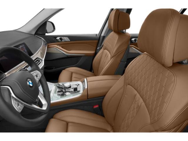 2022 BMW X7 M-Sport Package xDrive40i Parking Assistance Package