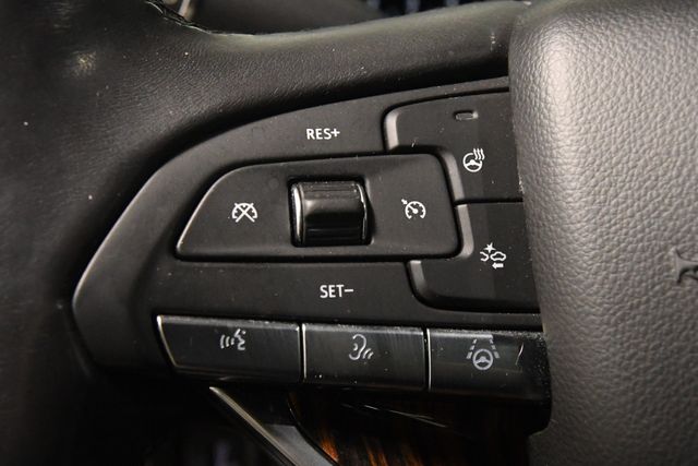 2022 Cadillac Escalade Premium Luxury | Branford, CT | Sound Auto Wholesalers