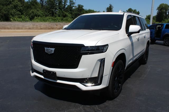 2022 Cadillac Escalade ESV Sport Platinum Onyx Edition | Granite City, Illinois | MasterCars Company Inc. 2022 Cadillac Escalade ESV Sport Platinum Onyx Edition | Granite City, Illinois | MasterCars Company Inc.