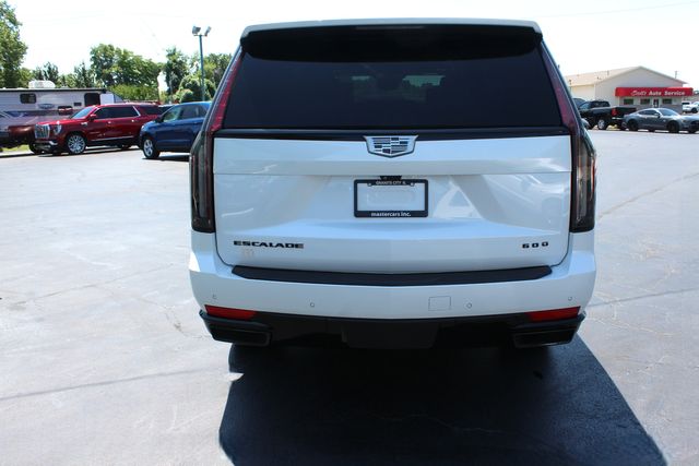 2022 Cadillac Escalade ESV Sport Platinum Onyx Edition | Granite City, Illinois | MasterCars Company Inc. 2022 Cadillac Escalade ESV Sport Platinum Onyx Edition | Granite City, Illinois | MasterCars Company Inc.