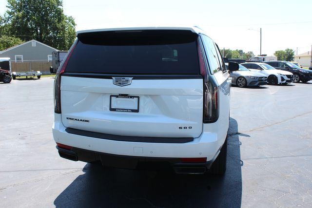 2022 Cadillac Escalade ESV Sport Platinum Onyx Edition | Granite City, Illinois | MasterCars Company Inc. 2022 Cadillac Escalade ESV Sport Platinum Onyx Edition | Granite City, Illinois | MasterCars Company Inc.