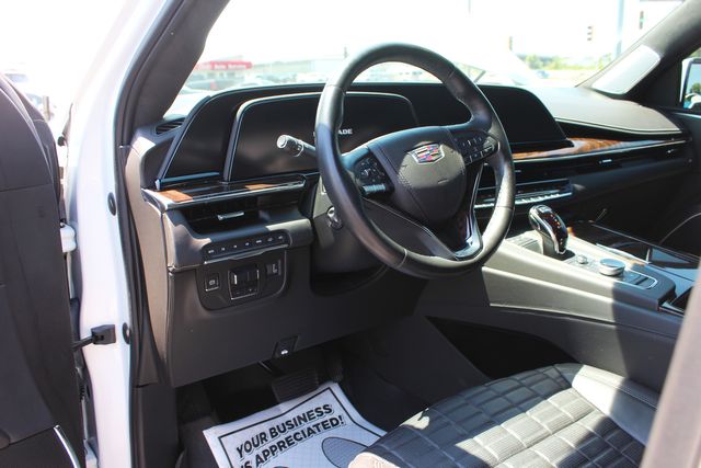 2022 Cadillac Escalade ESV Sport Platinum Onyx Edition | Granite City, Illinois | MasterCars Company Inc. 2022 Cadillac Escalade ESV Sport Platinum Onyx Edition | Granite City, Illinois | MasterCars Company Inc.