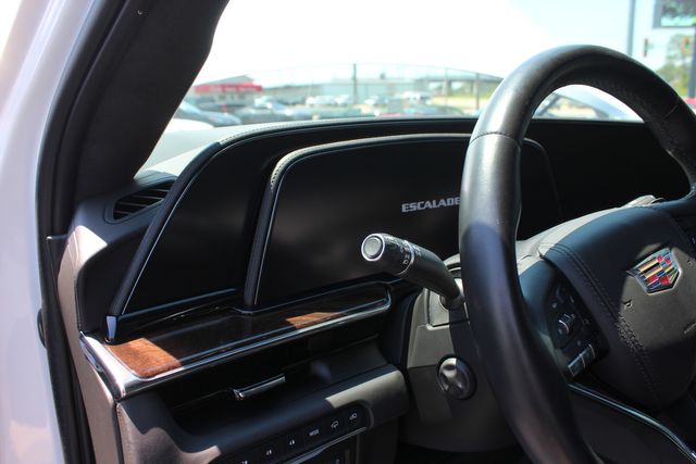 2022 Cadillac Escalade ESV Sport Platinum Onyx Edition | Granite City, Illinois | MasterCars Company Inc. 2022 Cadillac Escalade ESV Sport Platinum Onyx Edition | Granite City, Illinois | MasterCars Company Inc.