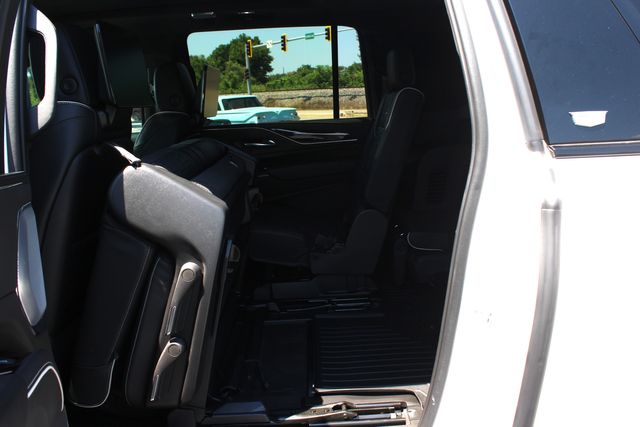 2022 Cadillac Escalade ESV Sport Platinum Onyx Edition | Granite City, Illinois | MasterCars Company Inc. 2022 Cadillac Escalade ESV Sport Platinum Onyx Edition | Granite City, Illinois | MasterCars Company Inc.