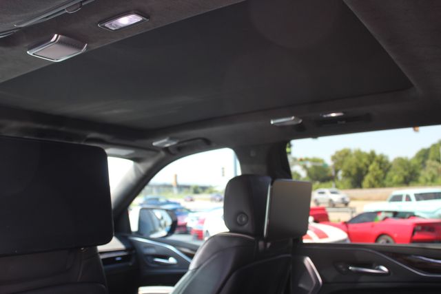 2022 Cadillac Escalade ESV Sport Platinum Onyx Edition | Granite City, Illinois | MasterCars Company Inc. 2022 Cadillac Escalade ESV Sport Platinum Onyx Edition | Granite City, Illinois | MasterCars Company Inc.