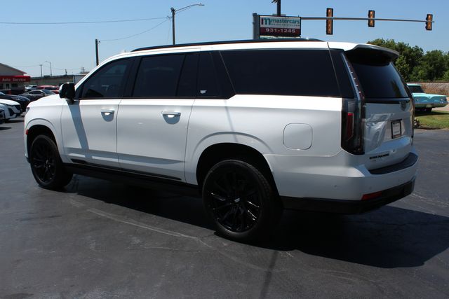 2022 Cadillac Escalade ESV Sport Platinum Onyx Edition | Granite City, Illinois | MasterCars Company Inc. 2022 Cadillac Escalade ESV Sport Platinum Onyx Edition | Granite City, Illinois | MasterCars Company Inc.