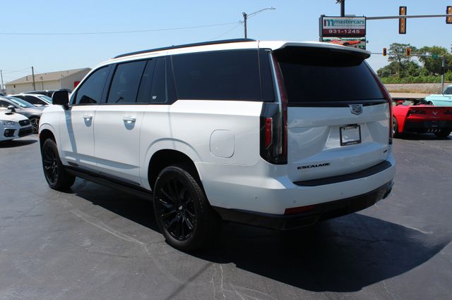 2022 Cadillac Escalade ESV Sport Platinum Onyx Edition | Granite City, Illinois | MasterCars Company Inc. 2022 Cadillac Escalade ESV Sport Platinum Onyx Edition | Granite City, Illinois | MasterCars Company Inc.