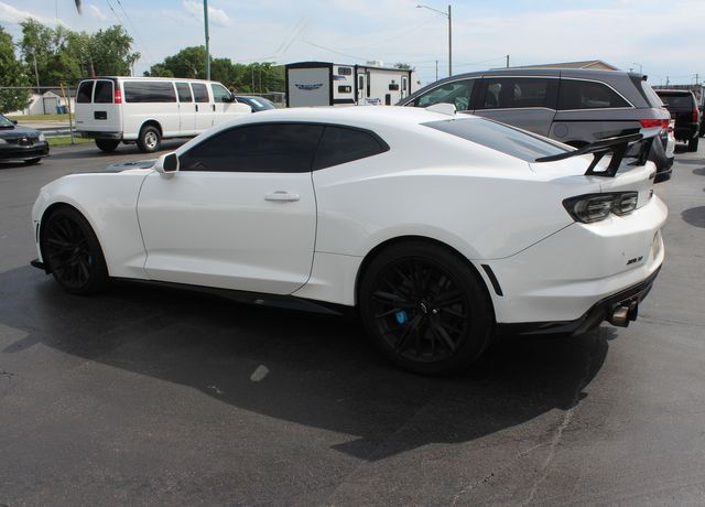 2022 Chevrolet Camaro ZL1 | Granite City, Illinois | MasterCars Company Inc. 2022 Chevrolet Camaro ZL1 | Granite City, Illinois | MasterCars Company Inc.