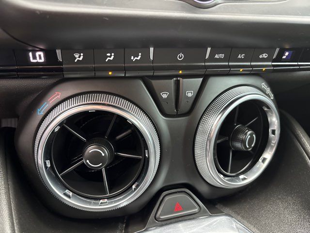 2022 Chevrolet Camaro LT | San Antonio, TX | Clear Choice Automotive South 2022 Chevrolet Camaro LT | San Antonio, TX | Clear Choice Automotive South