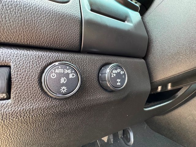 2022 Chevrolet Colorado LT | Plano, TX | Schneck Motor Company