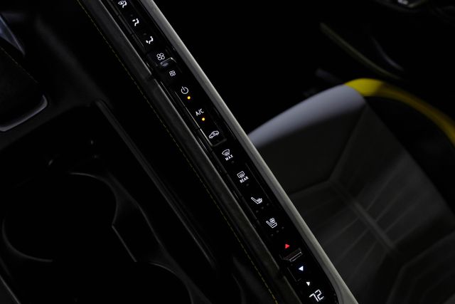 2022 Chevrolet Corvette Stingray RWD Convertible 3LT C8.R EDITION Twin-Turbo BEAST | Dallas, TX | East Dallas Diesel 2022 Chevrolet Corvette Stingray RWD Convertible 3LT C8.R EDITION Twin-Turbo BEAST | Dallas, TX | East Dallas Diesel