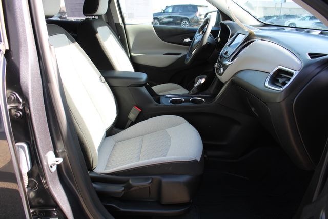 2022 Chevrolet Equinox LS AWD