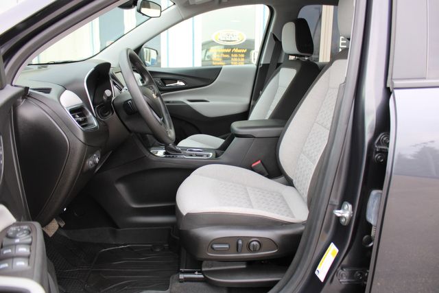 2022 Chevrolet Equinox LS AWD