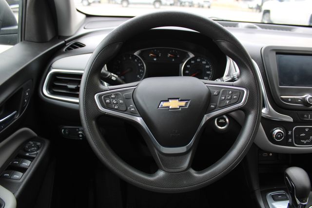 2022 Chevrolet Equinox LS AWD