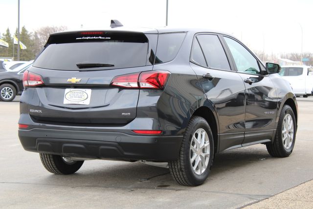 2022 Chevrolet Equinox LS AWD
