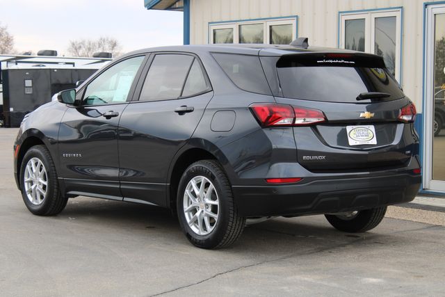 2022 Chevrolet Equinox LS AWD