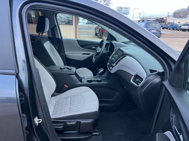 2022 Chevrolet Equinox LS | Dickinson, ND | Heiser Motors