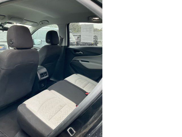 2022 Chevrolet Equinox LS 2022 Chevrolet Equinox LS