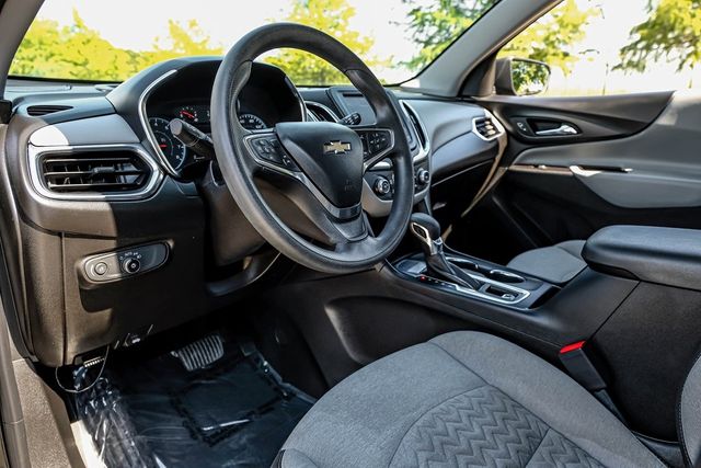 2022 Chevrolet Equinox LS 2022 Chevrolet Equinox LS