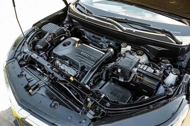 2022 Chevrolet Equinox LS 2022 Chevrolet Equinox LS