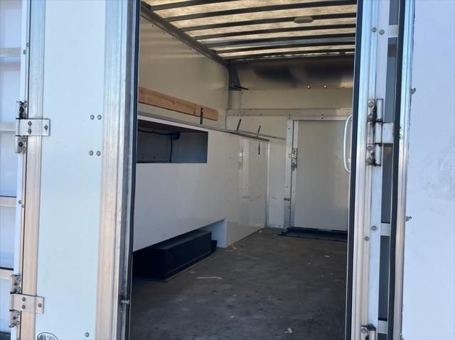 2022 Chevrolet Express 3500