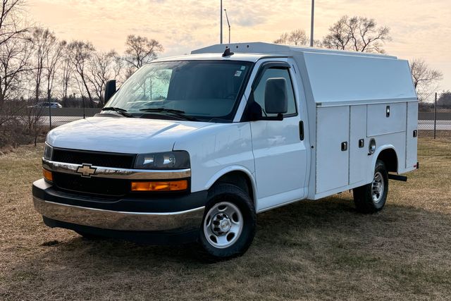 2022 Chevrolet Express Utility 3500 | Roscoe, IL | Autoland Outlets